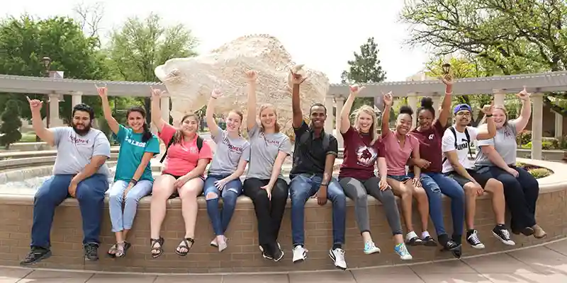 WT Students Old Main Fountain